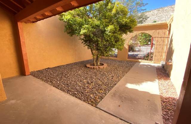 4847 Excalibur Dr Gallery 3