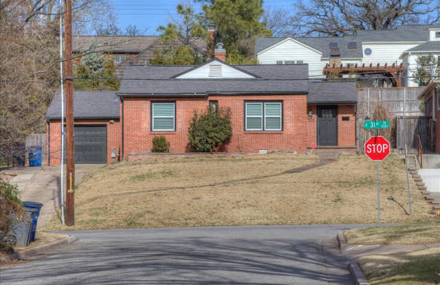 1223 East 31st Street photos photos