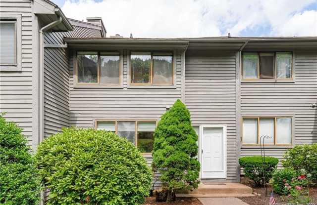 128 Conestoga Way photos photos