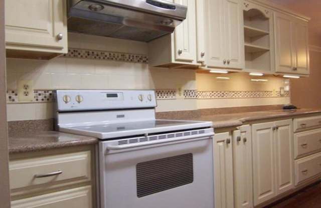 9021 GOLDEN LEAF CT Gallery 3