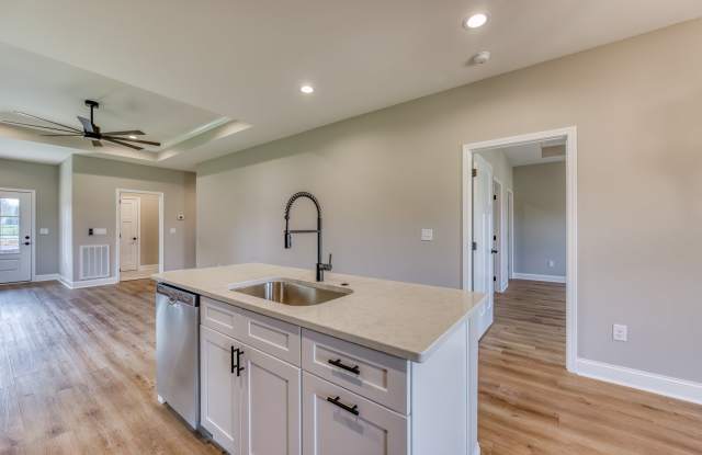 331 Monroe Dr photos photos