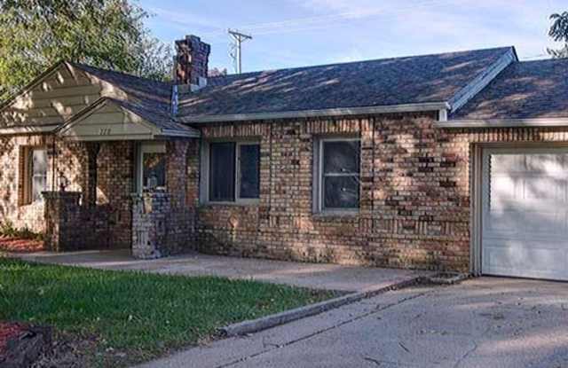 Great Aksarben location! photos photos