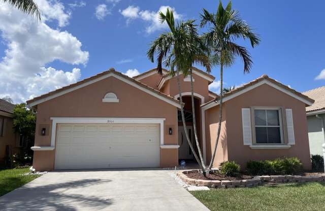 9514 Lago Drive Gallery 1