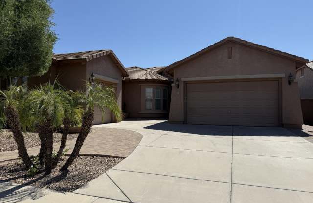 3307 N RIVERSIDE Drive photos photos