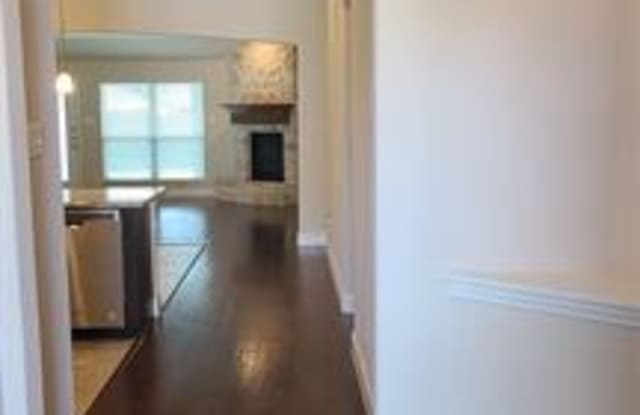 1708 Meadow Trail Lane Gallery 2