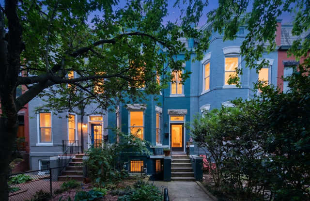 1319 Massachusetts Avenue Southeast - 2 photos photos