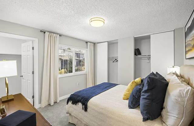 Rosemont West 84th Gallery 4