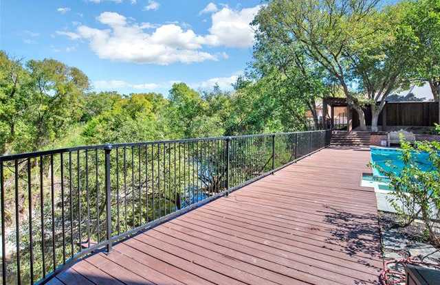 17607 Cedar Creek Canyon Drive Gallery 3