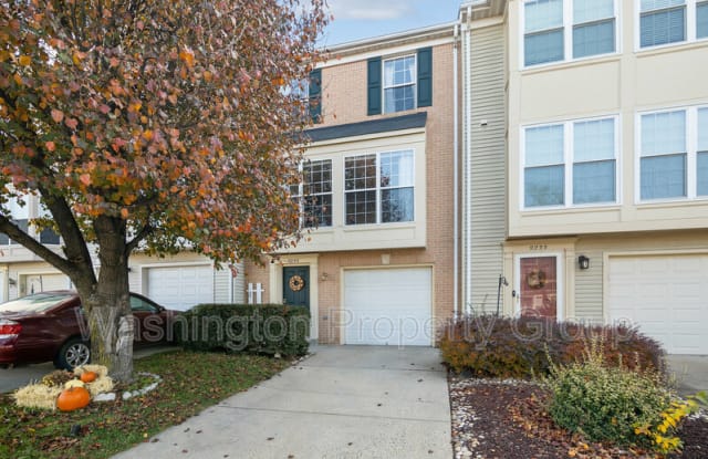9235 Jessica Dr - 9235 Jessica Drive, Manassas Park, VA 20111