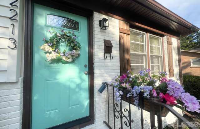 2213 Milton Road photos photos