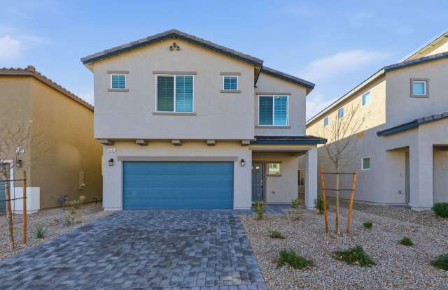 Spacious 5 Bedroom with Downstairs Guest Suite  Loft photos photos