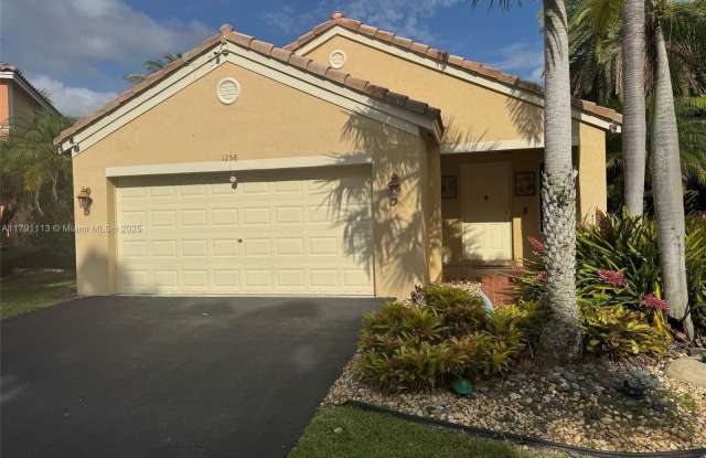 1258 Sabal Trl - 1258 Sabal Trail, Weston, FL 33327