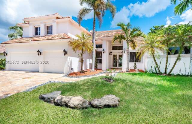 3216 Huntington Gallery 2