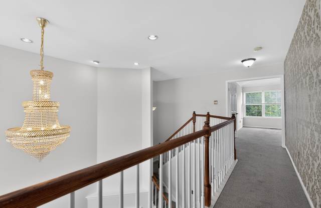 22 Victoria Circle Gallery 2
