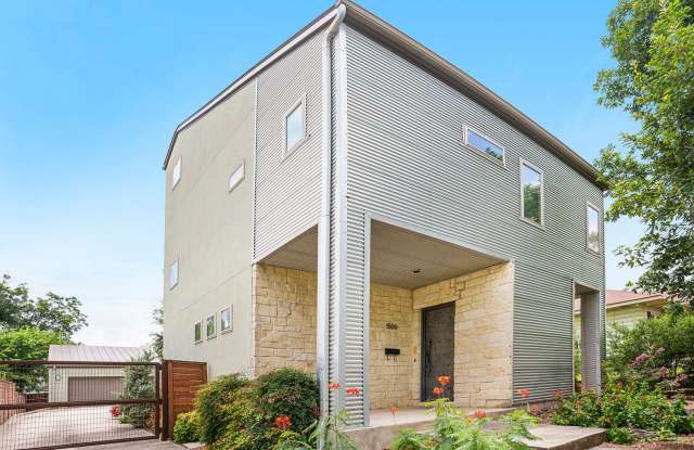 Contemporary Home in Woodlawn Terrace photos photos Contemporary Home in Woodlawn Terrace photos photos