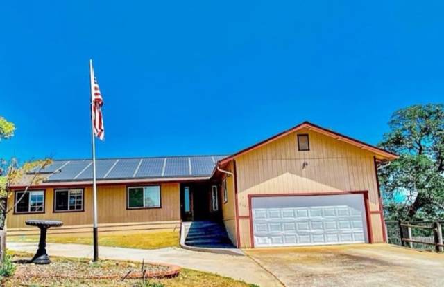 3121 Arrowhead Street photos photos