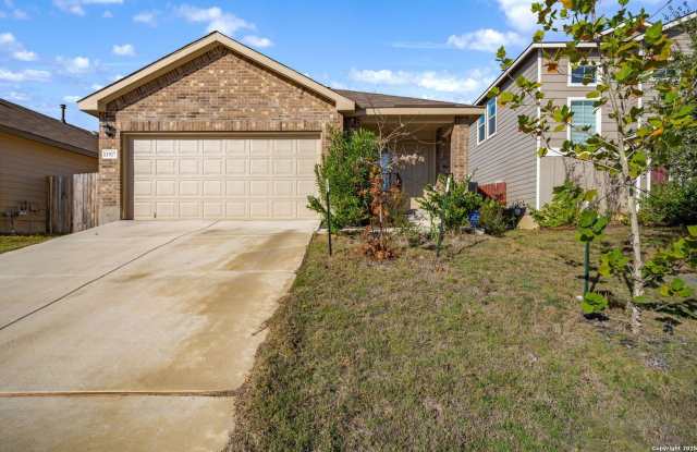 11927 Hondo Creek - 11927 Hondo Creek, Bexar County, TX 78245