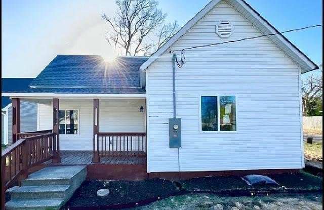 603 First Street - 603 South 1st Street, Benton, AR 72015