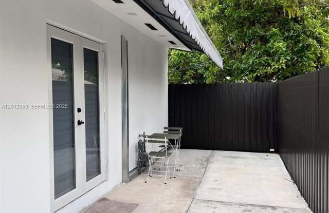 11250 SW 173rd Ter photos photos