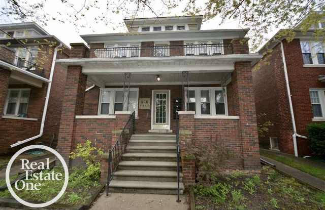 860 Beaconsfield - 860 Beaconsfield Avenue, Grosse Pointe Park, MI 48230