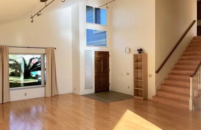 12813 Corbett Court Gallery 4