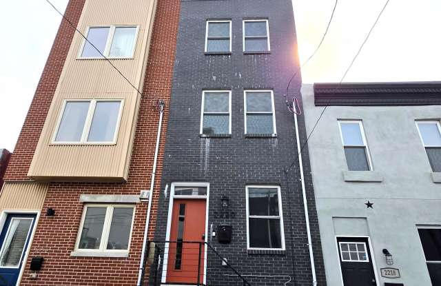 2220 E HAROLD Street photos photos