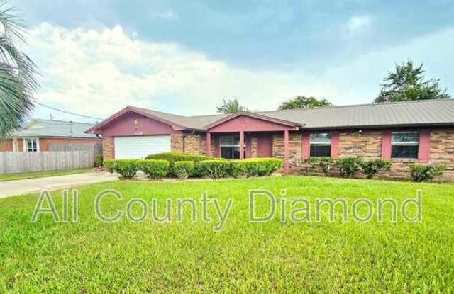 5224 Park St - 5224 Park Street, Parker, FL 32404