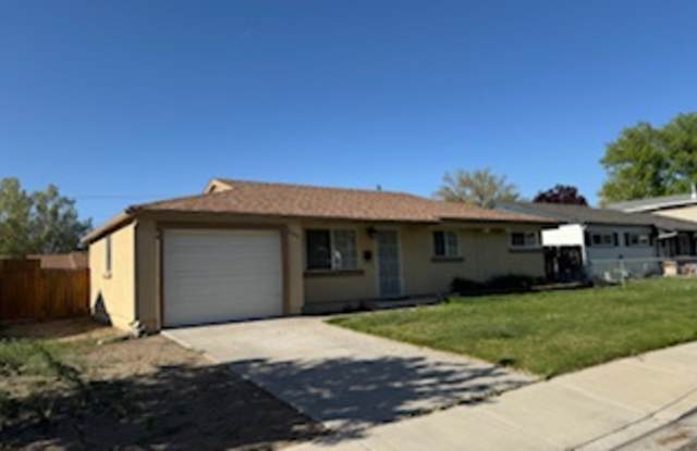 289 Sawyer Way - 289 Sawyer Way, Sparks, NV 89431