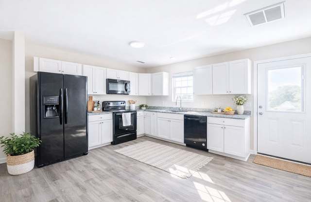 Blue Ridge Townhomes Gallery 3