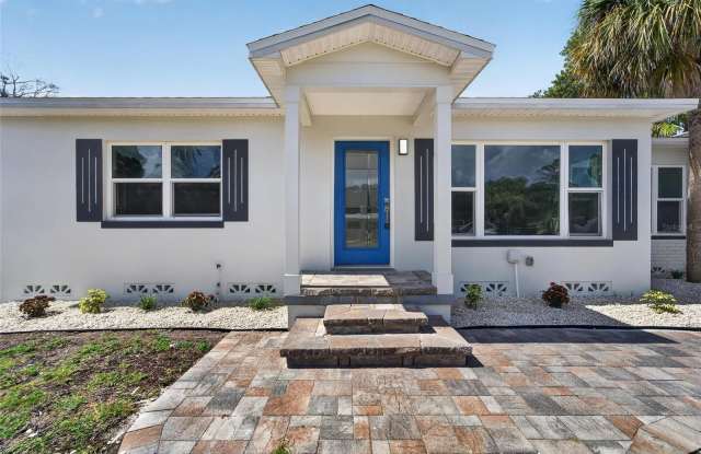 4810 DEL RIO Way S Gallery 4