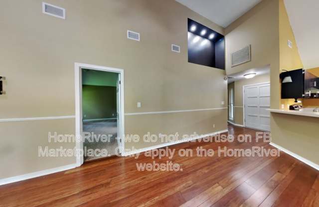2821 Old Carriage Ln Gallery 4