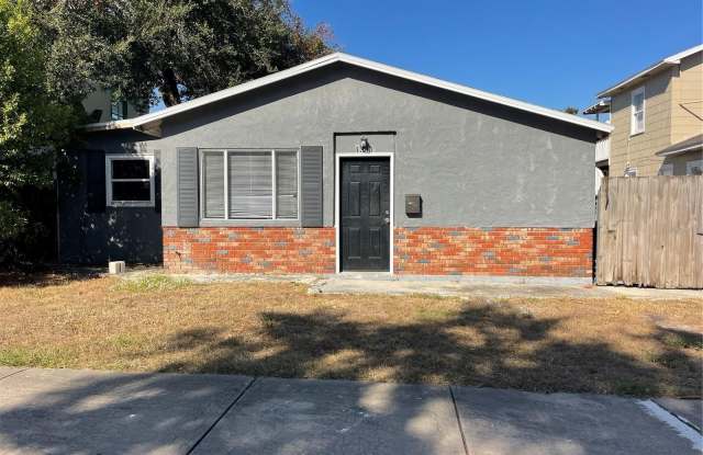 1311 W LEMON STREET - 1311 West Lemon Street, Tampa, FL 33606