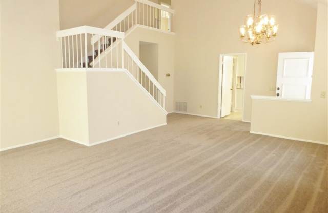 6812 Watercourse Drive Gallery 4