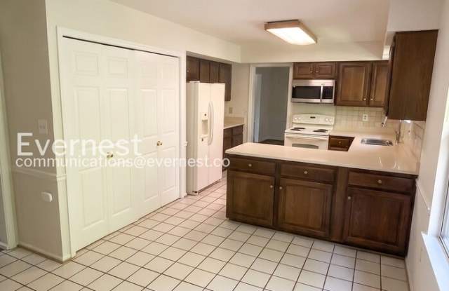 11829 Parliment Drive Gallery 3