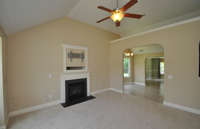409 Braxman Ln Gallery 3