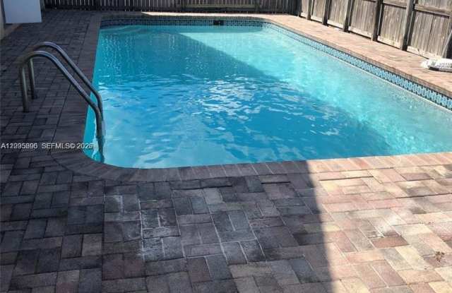 401 SE 5th Street, Dania Beach, FL 33004 photos photos