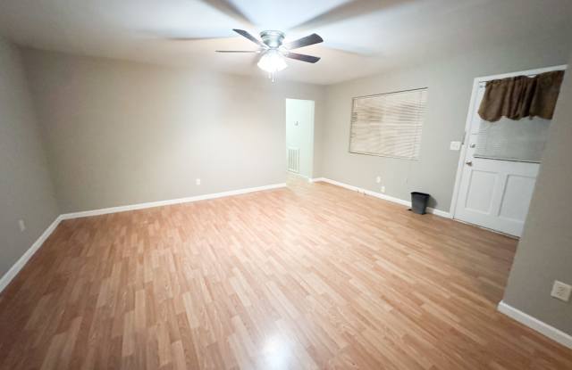 516 Goldensand Lane Gallery 3