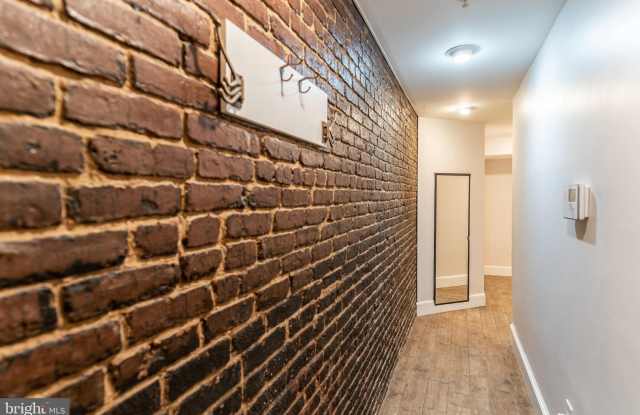 2019 O Street NW Gallery 2
