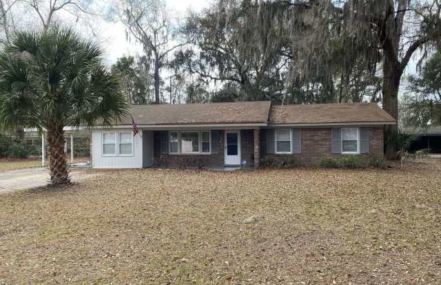 l2432 Largo Drive- furnished - 12432 Largo Drive, Savannah, GA 31419