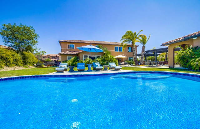 RENT SPECIAL | Large Estate with Resort-Style Amenities photos photos