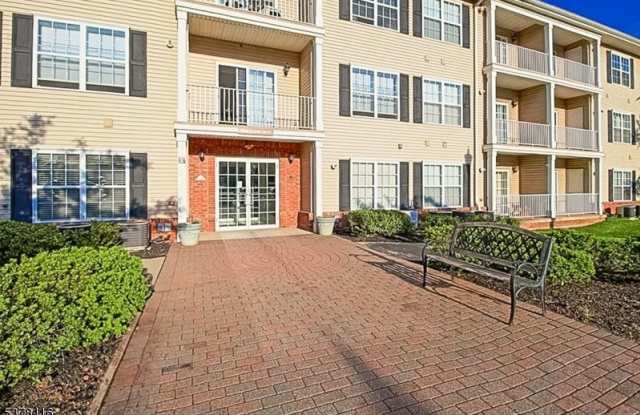 61 Liddle Ave photos photos