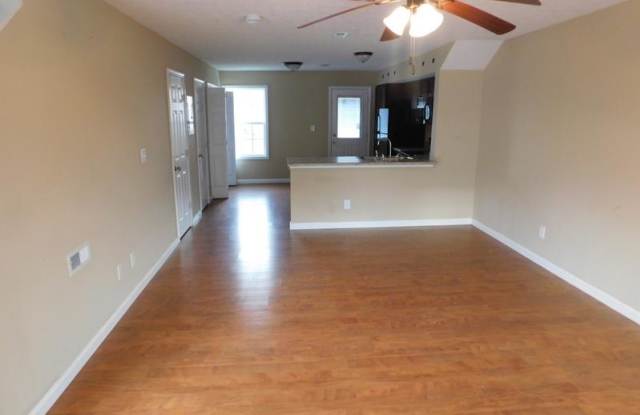 820 Professional Park Gallery 2