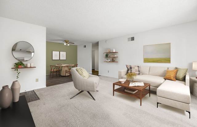Sycamore Park Apartments Gallery 3