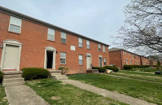 302 McDougal Avenue - 4 photos photos