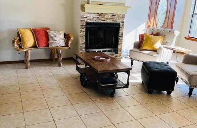 6801 RIDGLEY Way Gallery 4