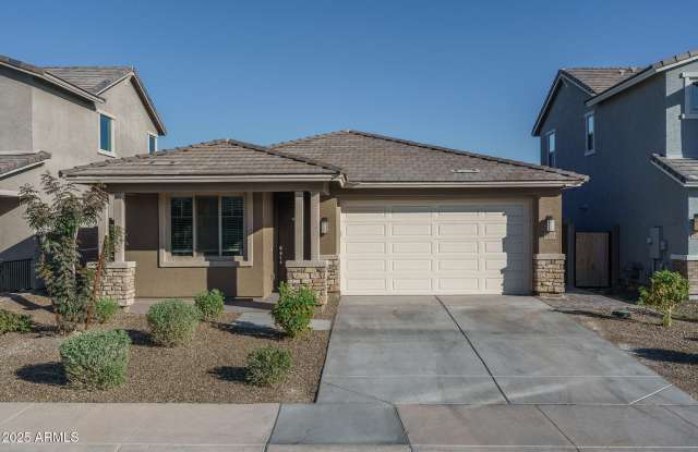15011 N 55TH Drive Gallery 1