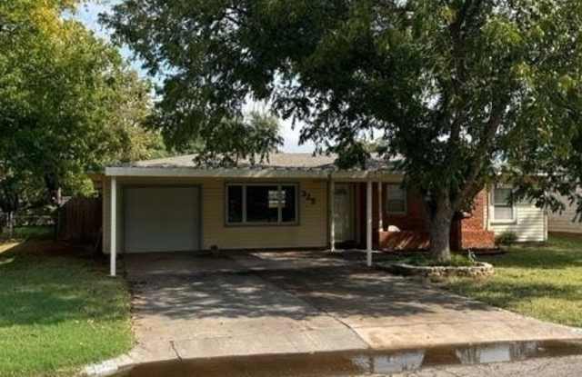325 Briarwood Street - 325 Briarwood Street, Abilene, TX 79603