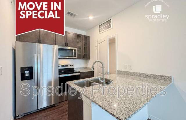 1124 W Ave O photos photos