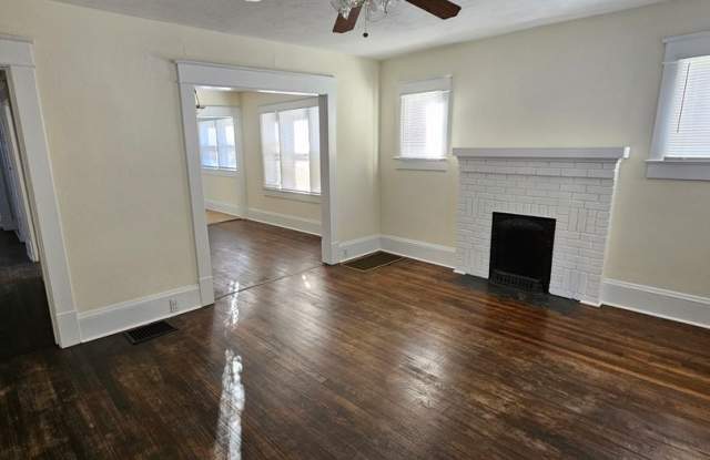 2 BR near Uptowne High Point!!! Gallery 3