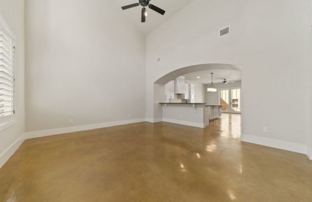619 Stadtbach Street - 619 Stadtbach St, New Braunfels, TX 78130